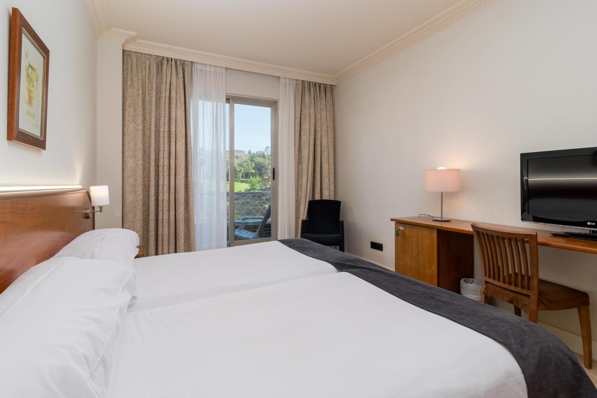 Hotel Milagros Golf Mogro Eksteriør bilde